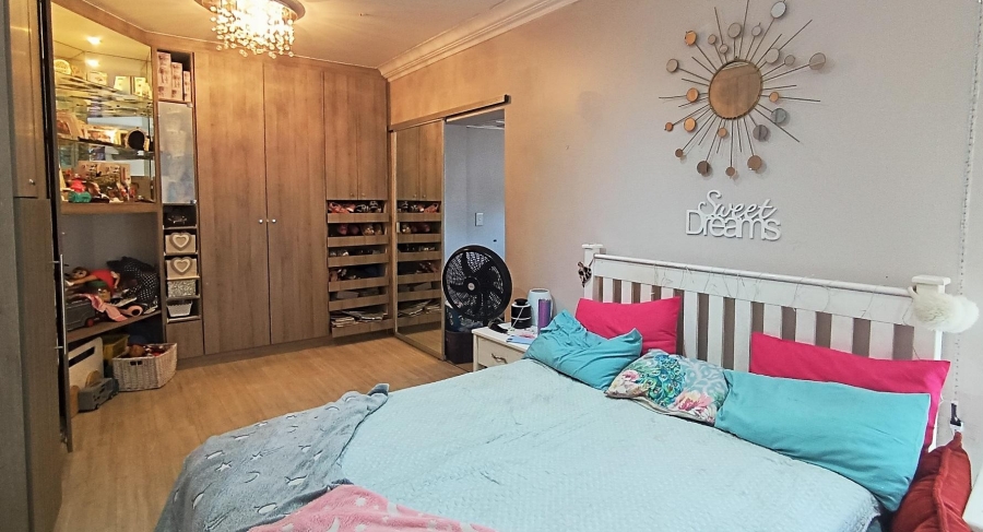 3 Bedroom Property for Sale in Tygerdal Western Cape